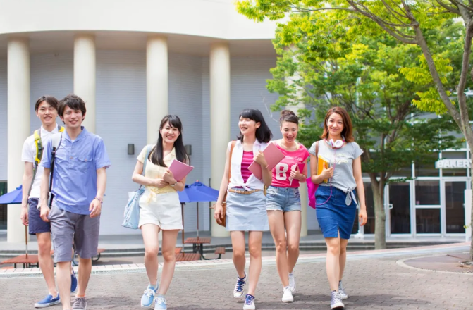 留学生.png